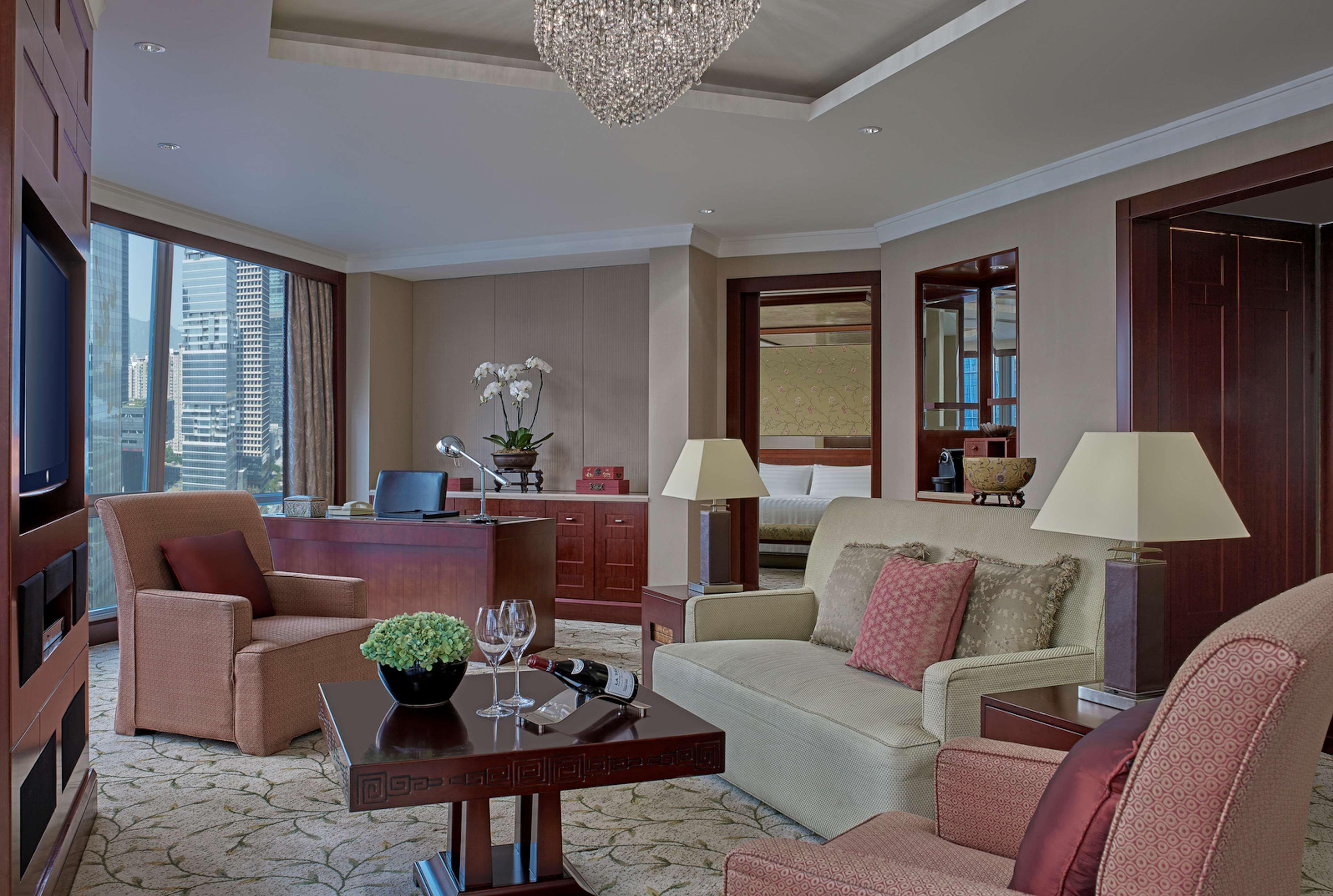 Futian Shangri-La, Shenzhen,Near To Shenzhen Convention&Exhibition Centre, Futian Railway Station Exterior photo