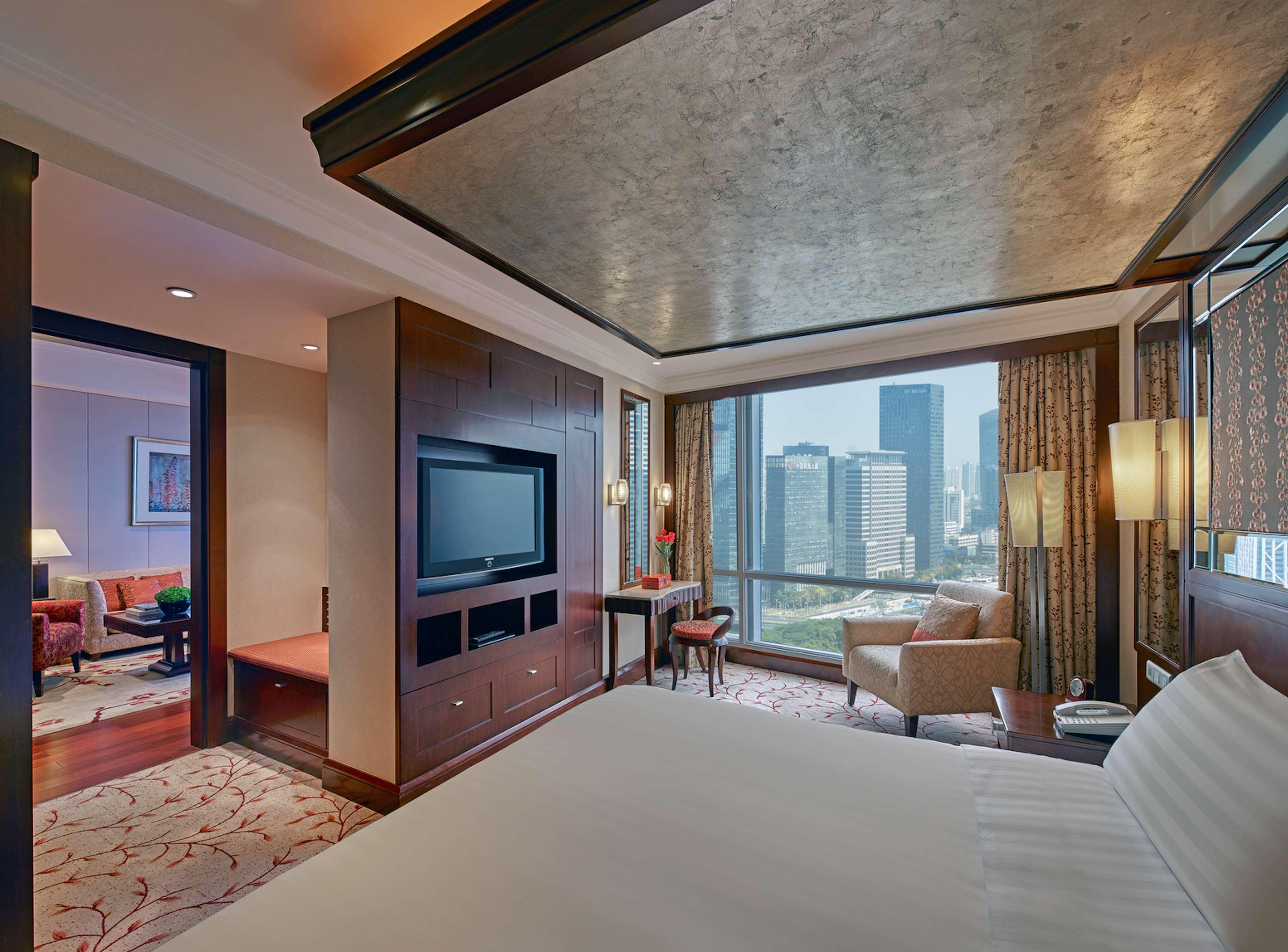 Futian Shangri-La, Shenzhen,Near To Shenzhen Convention&Exhibition Centre, Futian Railway Station Exterior photo